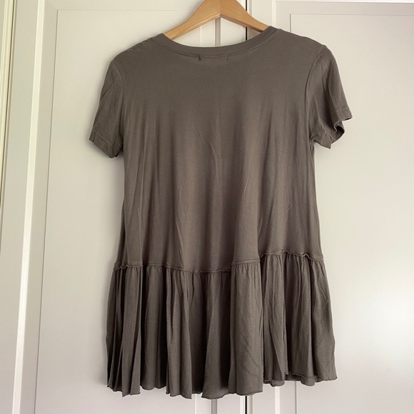 Urban Outfitters Olive Peplum Tee - Picture 3 of 4